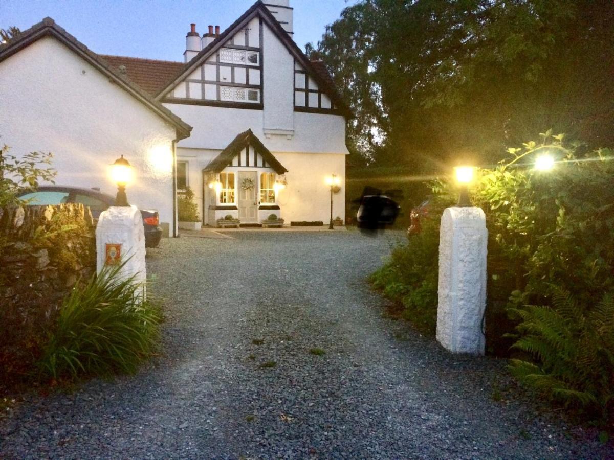 Storrs Gate House Bed & Breakfast โบว์เนส ออน วินเดอเมียร์ ภายนอก รูปภาพ