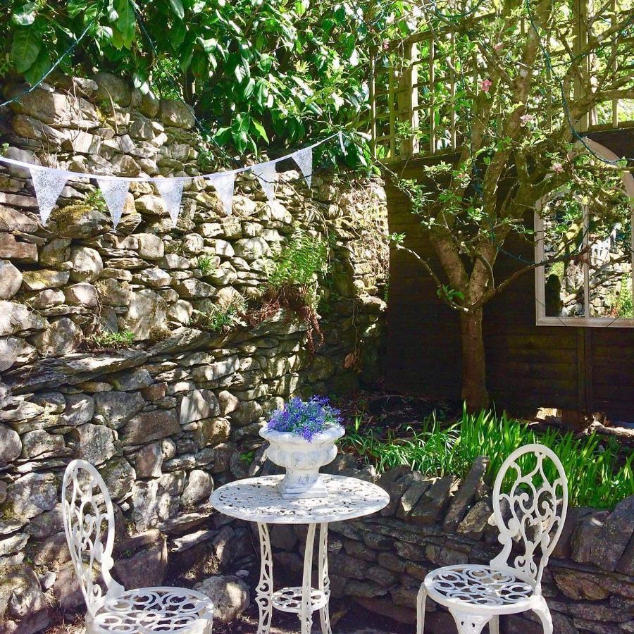 Storrs Gate House Bed & Breakfast โบว์เนส ออน วินเดอเมียร์ ภายนอก รูปภาพ