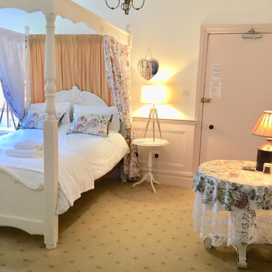 Storrs Gate House Bed & Breakfast โบว์เนส ออน วินเดอเมียร์ ภายนอก รูปภาพ