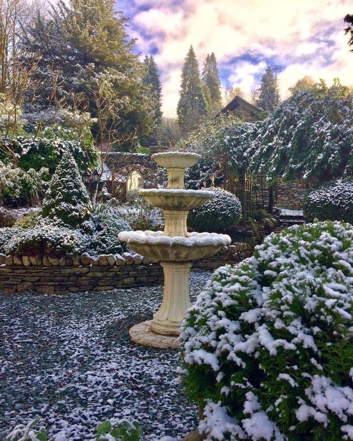 Storrs Gate House Bed & Breakfast โบว์เนส ออน วินเดอเมียร์ ภายนอก รูปภาพ