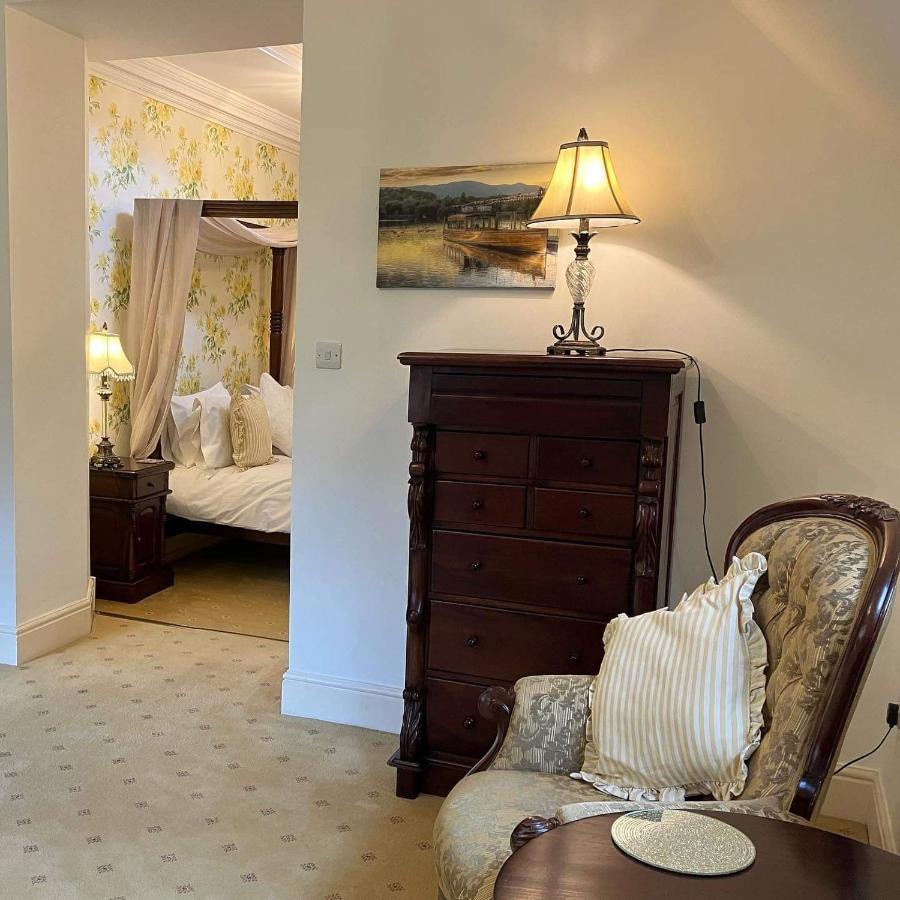 Storrs Gate House Bed & Breakfast โบว์เนส ออน วินเดอเมียร์ ภายนอก รูปภาพ
