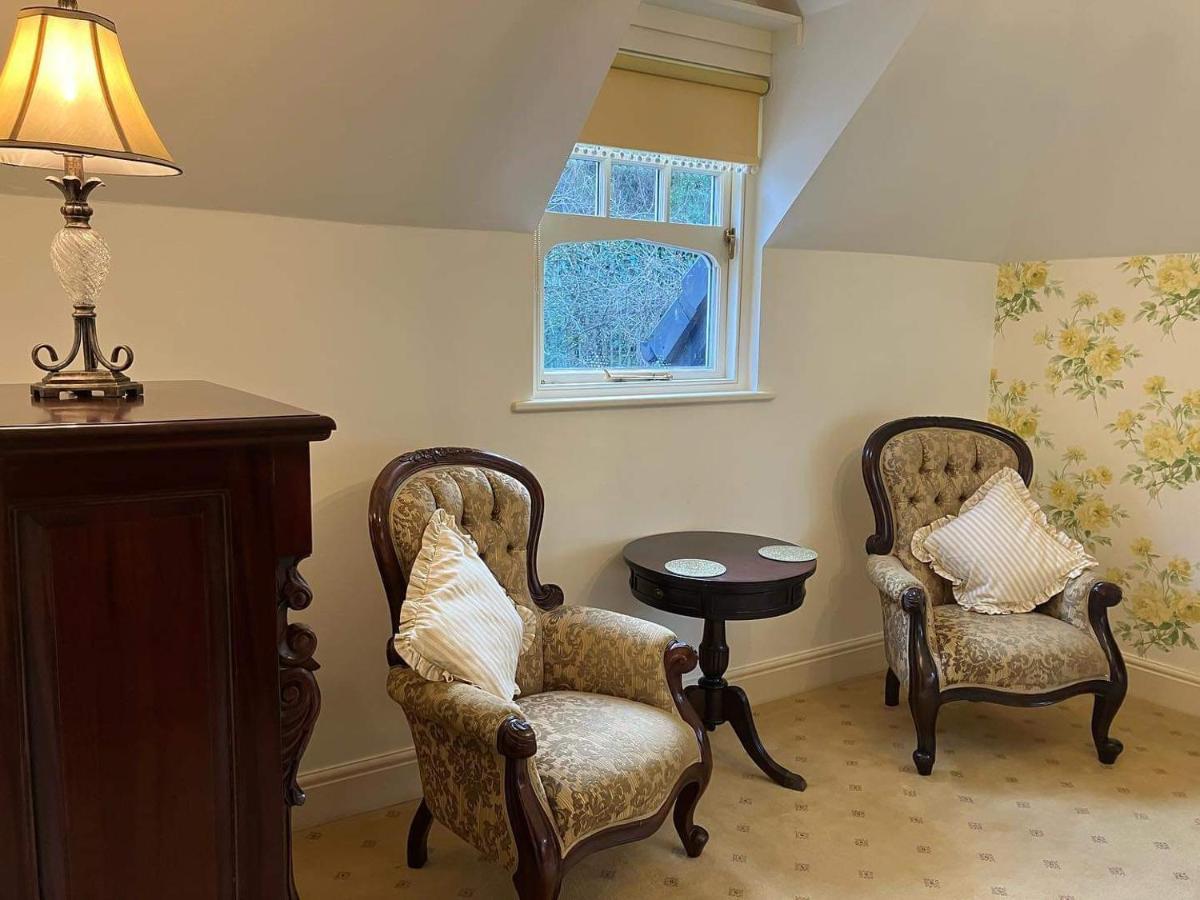 Storrs Gate House Bed & Breakfast โบว์เนส ออน วินเดอเมียร์ ภายนอก รูปภาพ