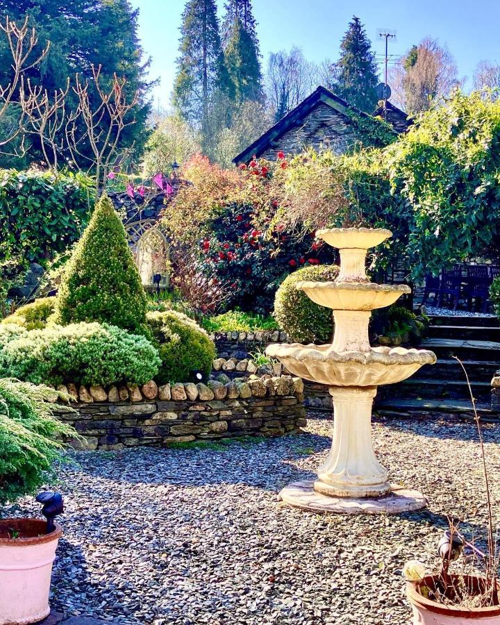 Storrs Gate House Bed & Breakfast โบว์เนส ออน วินเดอเมียร์ ภายนอก รูปภาพ